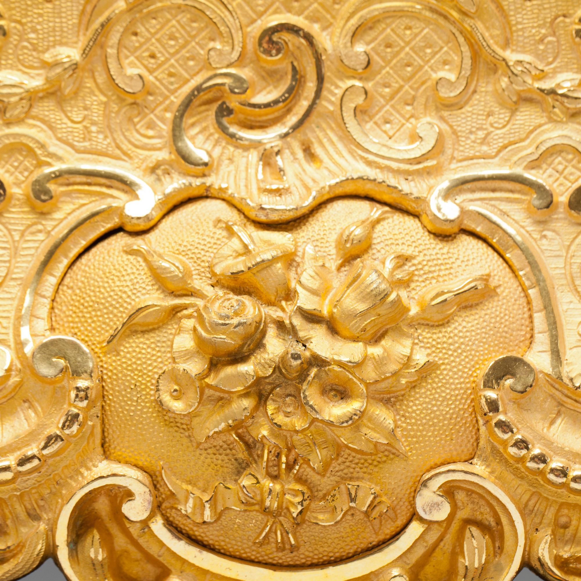 BORDSPENDYL, nyrokoko. Frankrike 1800-talets andra hälft.