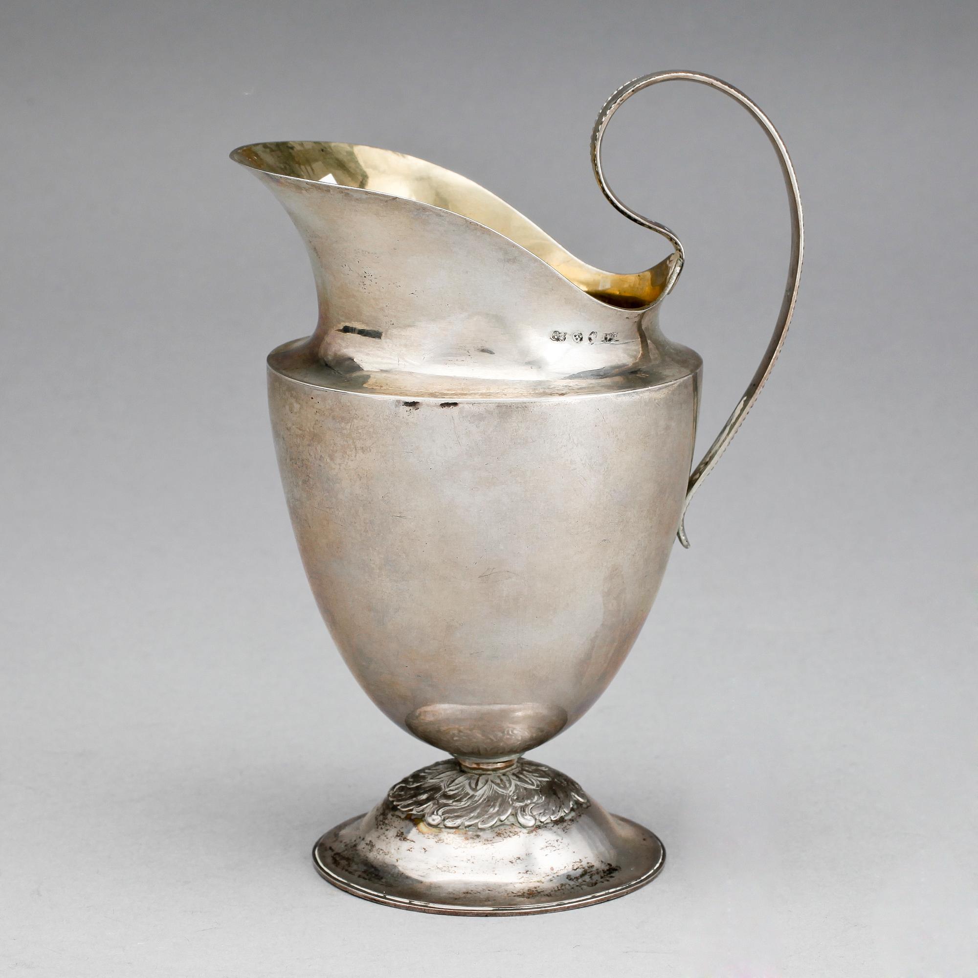 GRÄDDKANNA, silver, Stockholm, 1813. Vikt 217g.