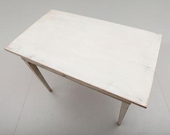 DAMARBETSBORD, 1800-tal.
