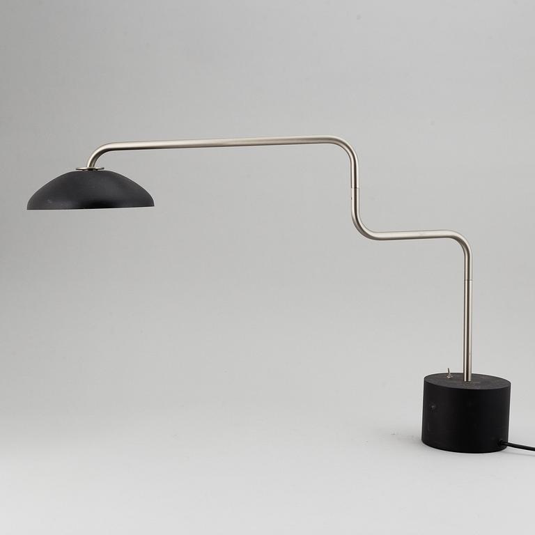 A pair of 'Suma' table lamps by Santa & Cole.