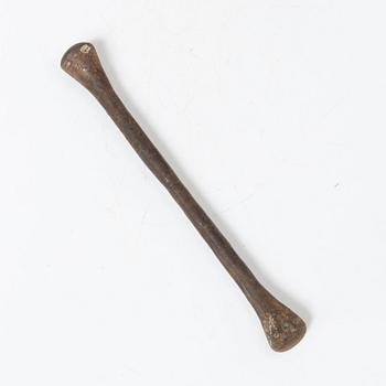 A Gothic-type cast-iron mortar, 17th / 18th century.