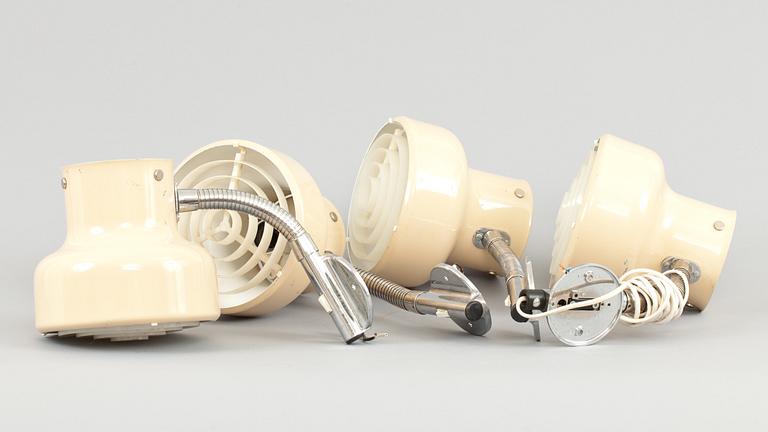 VÄGGLAMPOR, 4 st , "Bumlingen", Ateljé Lyktan, Åhus. 1900-talets andra hälft.