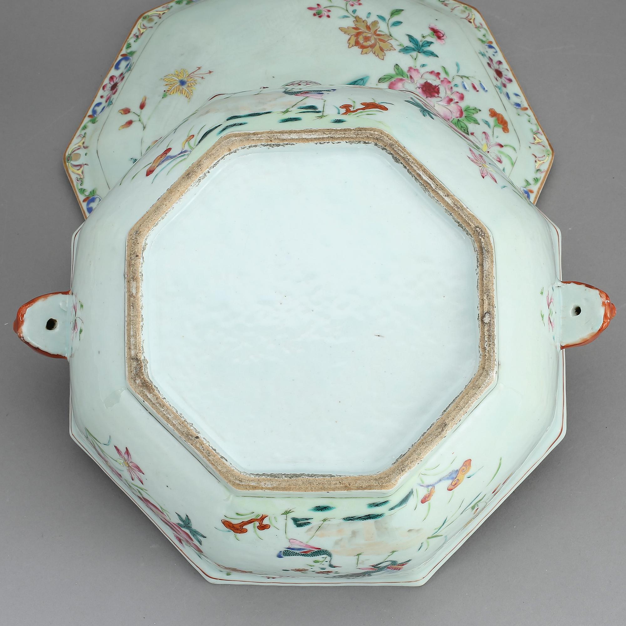 TERRIN, porslin, Qingdynastin, Qianlong (1736-95).