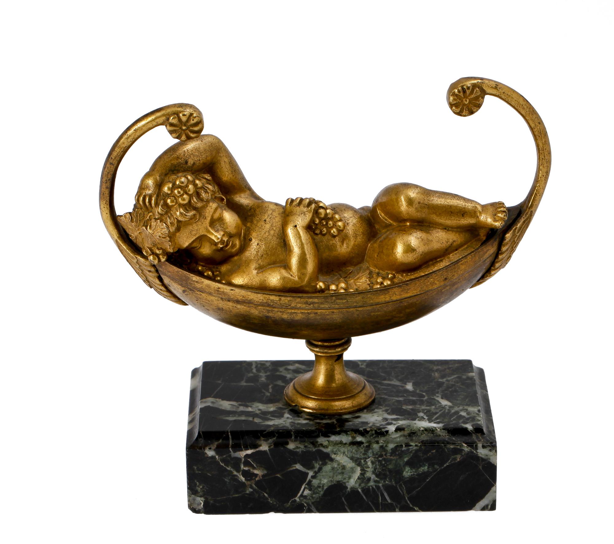 BORDSPRYDNAD, brons, empire, 1800-talets första hälft.