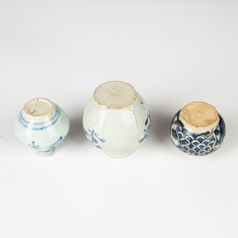 A group of blue and white porcelain for the South East Asian market, 15th/17th Century.
