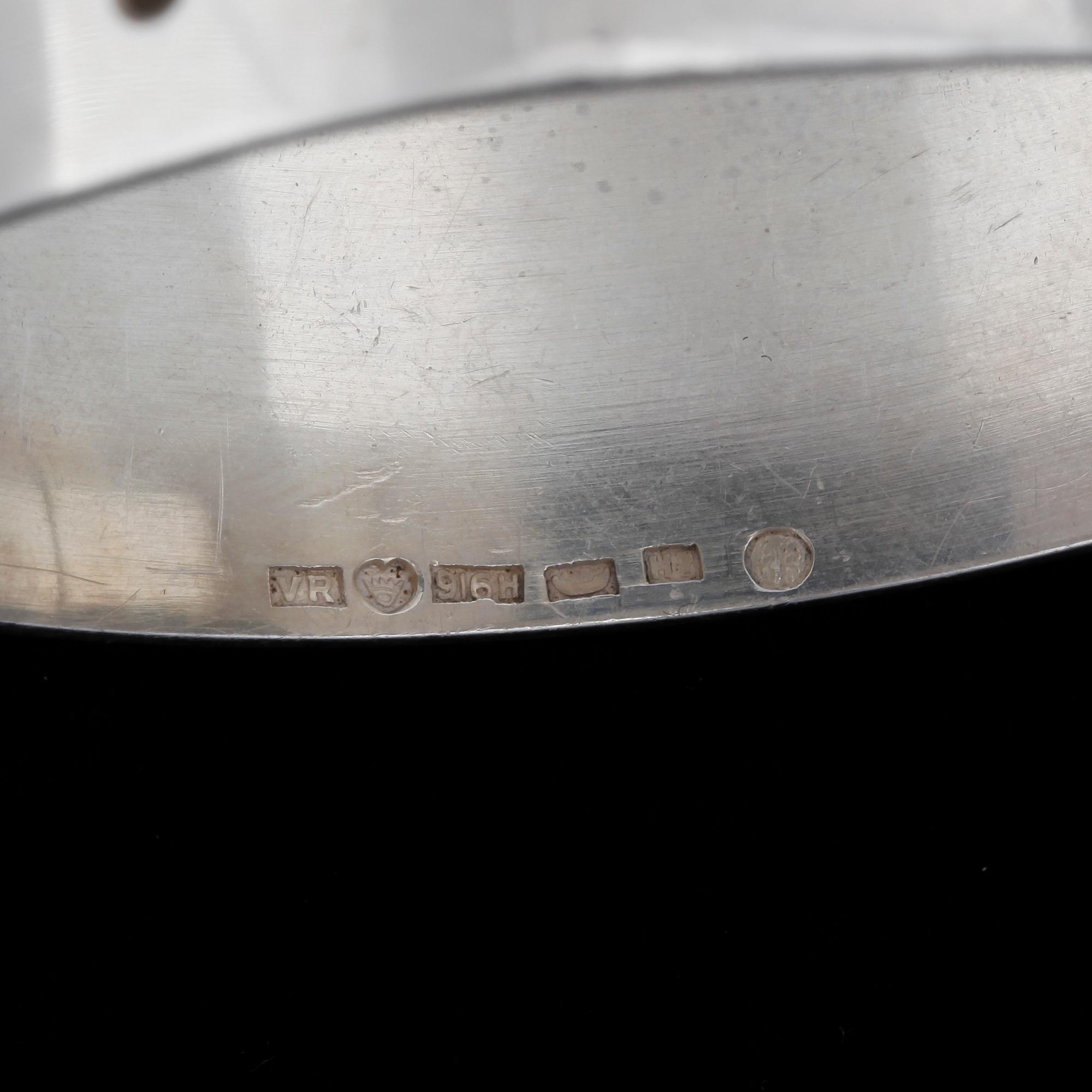 ARMRING, silver, Finland 1961. Vikt ca 45 gram.