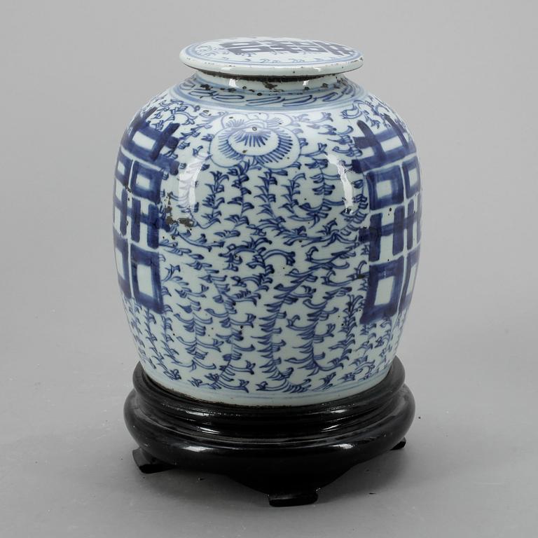BOJAN, porslin, Kina, 1800-tal.