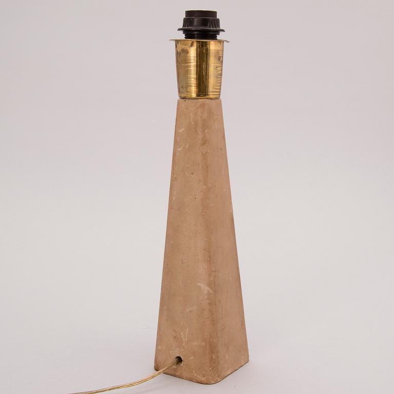 LISA JOHANSSON PAPE, PÖYTÄVALAISIN, Orno, 1900-luvun puoliväli.