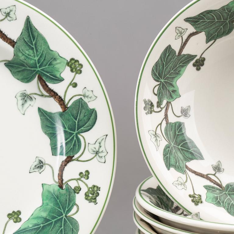 SERVISDELAR, 15 delar, porslin, "Napoleon Ivy", Wedgwood.