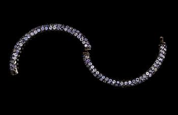 ARMBAND, sterlingsilver, tanzaniter tot ca 80.00 ct.
