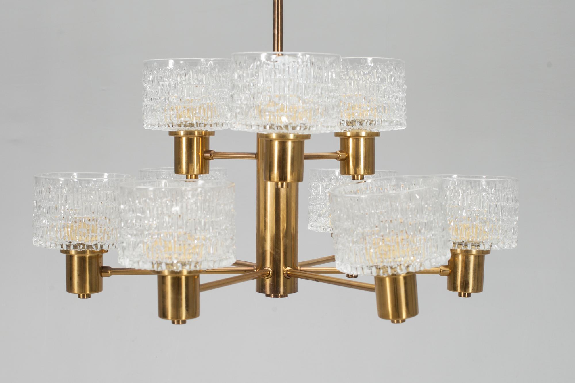 TAKLAMPA, 1900-talets mitt.