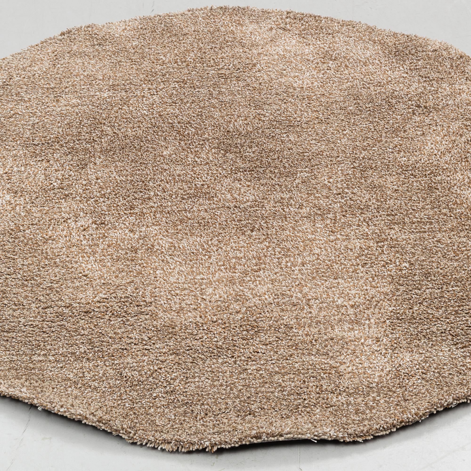 MATTA, tuftad, "Cay Special", Kasthall, diameter ca 160 cm.