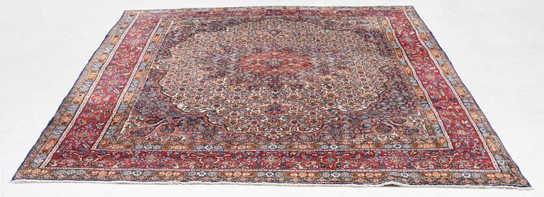 Rug, Moud, ca. 300 x 215 cm.