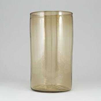 ULLA FORSELL, a vase, "Rak cylinder", Ulla Forsell Studioglas, Stockholm 2016.