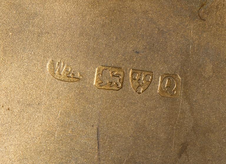 CIGARETTETUI, silver, Chester, England 1899-1900. Vikt ca 84 g.