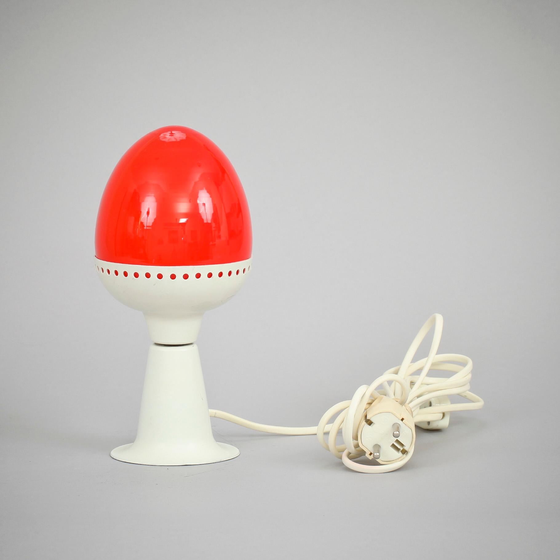 BORDSLAMPA, design Hans-Agne Jakobsson, Markaryd. 1960-tal.