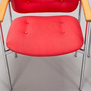 Ilmari Tapiovaara, nojatuolipari, "Kiki", malli 08952, Asko, 1970-luku.