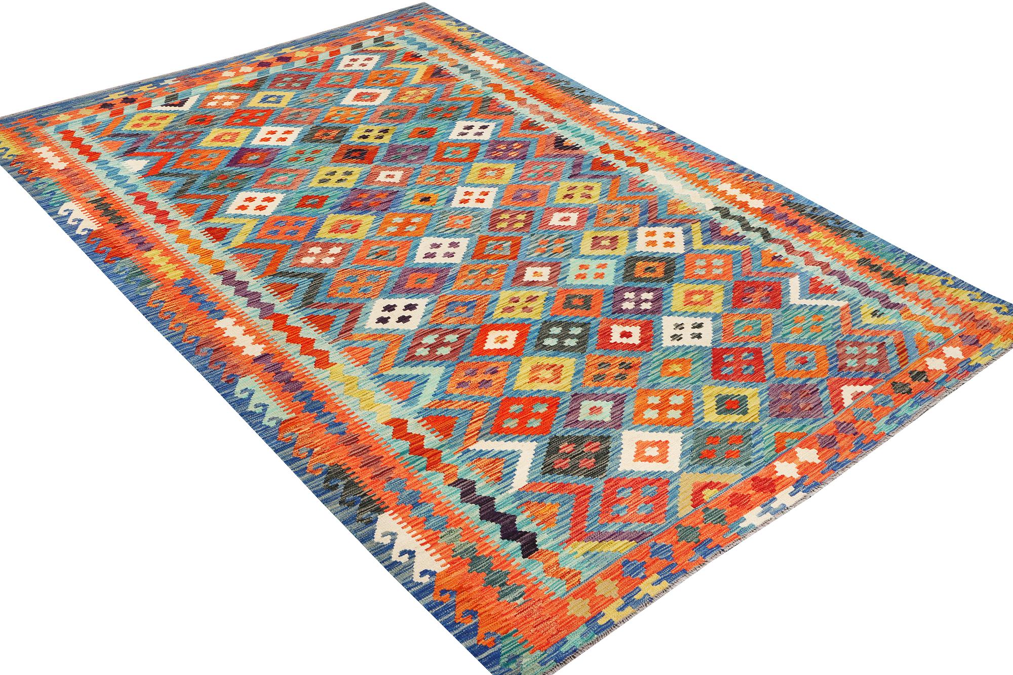 A Kilim carpet, c. 297 x 197 cm.