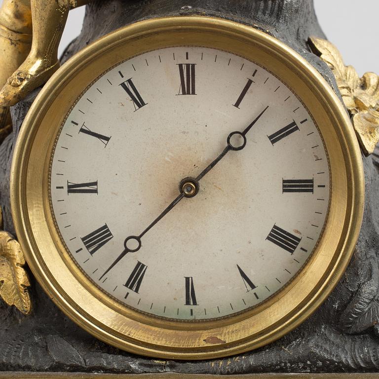 Table pendulum clock, gilded, 19th century.