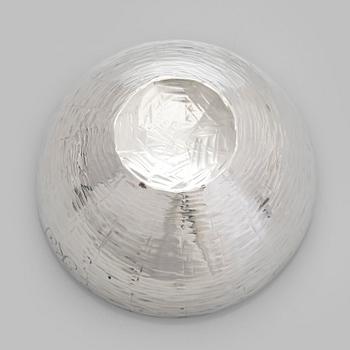 Eva Hidström, Malja, sterlinghopea, emali, Kultakeskus, Hämeenlinna 1971.