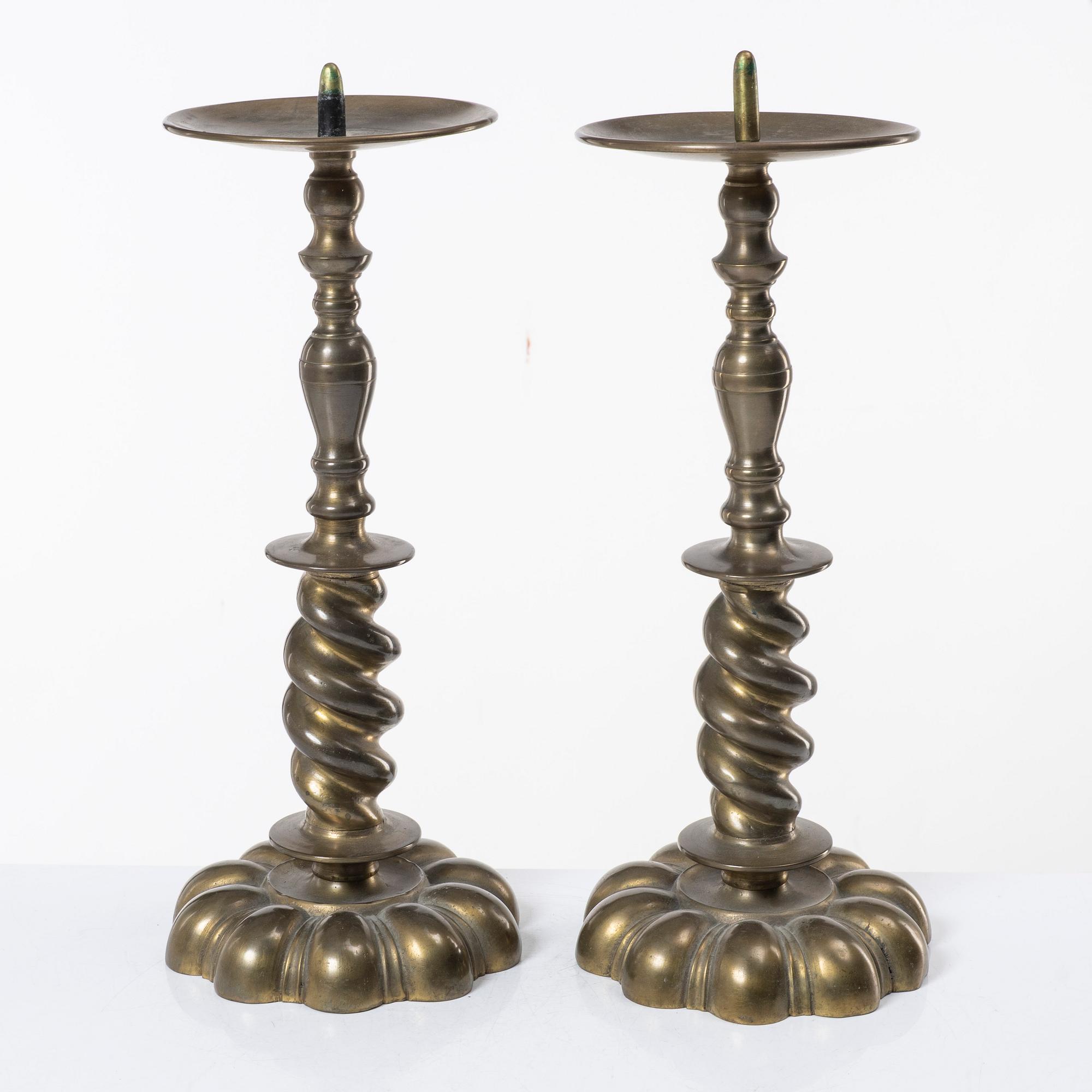 Ljusstakar ett par, barockstil, 1900-talets första hälft..