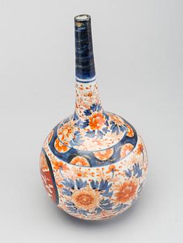 A japanese porcelain 19th century vase.