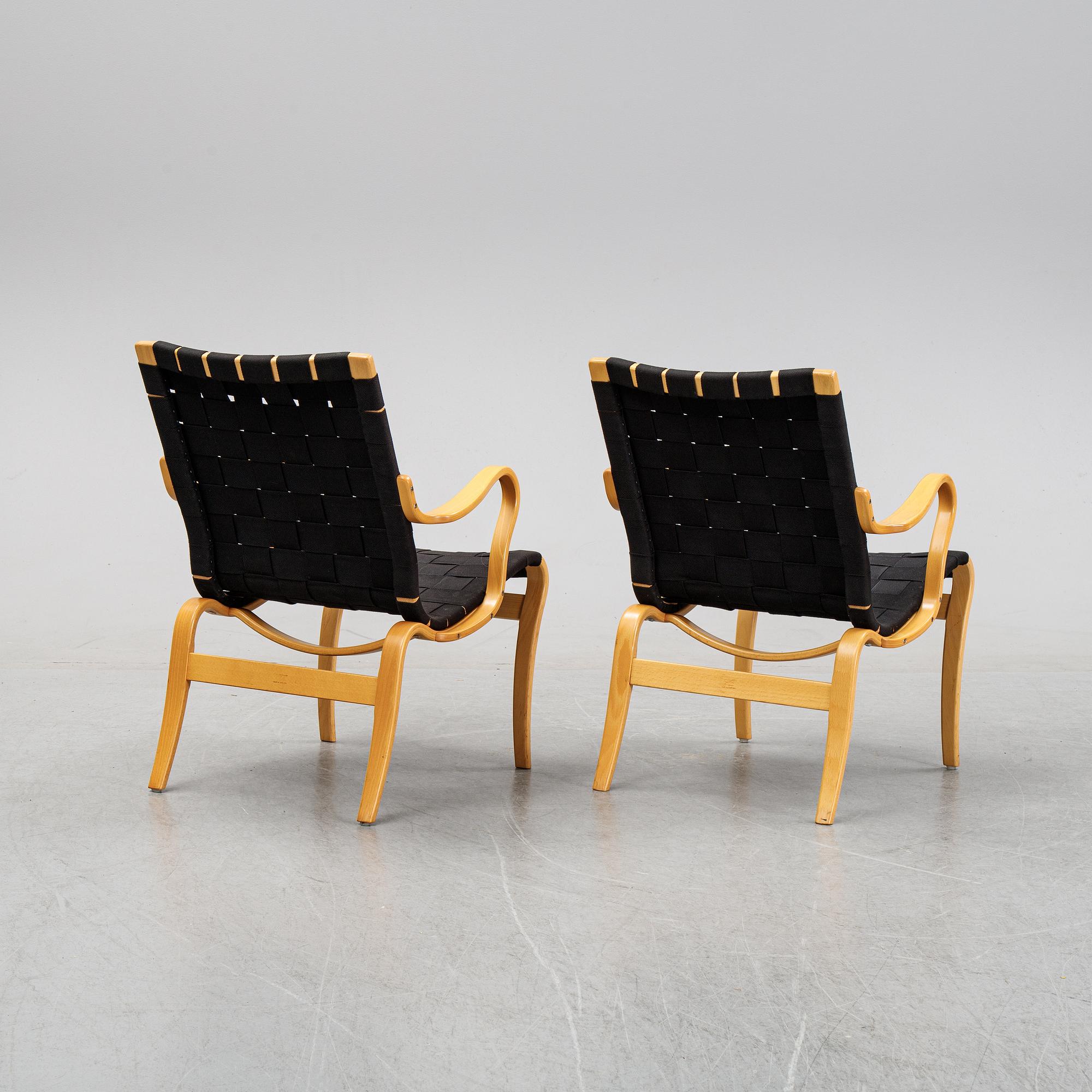 Bruno Mathsson, a pair of 'Mina' beech easy chairs, Bruno Mathsson International, Värnamo, 1995-96.