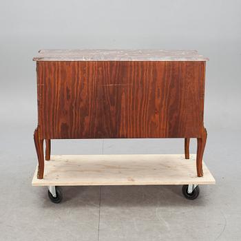 BYRÅ, gustaviansk stil, s k Haupt-kopia, 1900-tal.