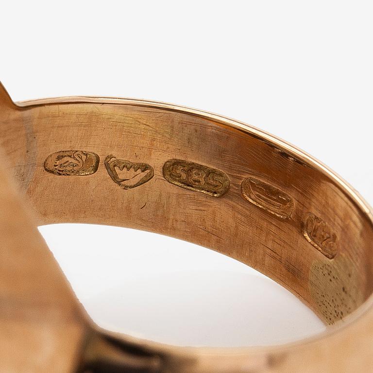 Ring, 14K guld och rökkvarts, Kaisaniemen Kello ja Kulta 1962.