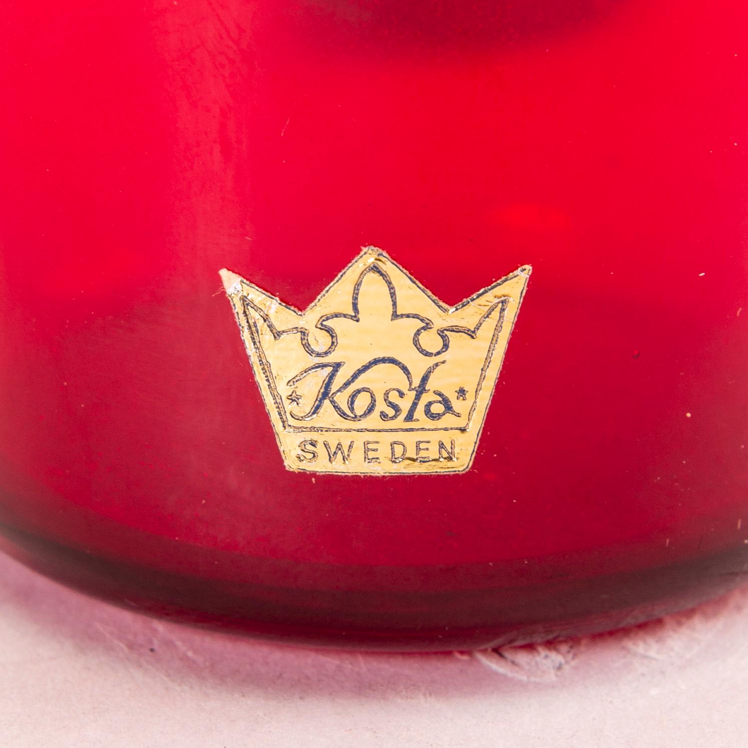 A Monica Bratt 59 pcs glass service Reijmyre mid 1900s/later part.