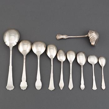 Silverbestick, varierande modeller. ca 67 delar, 1800-tal.