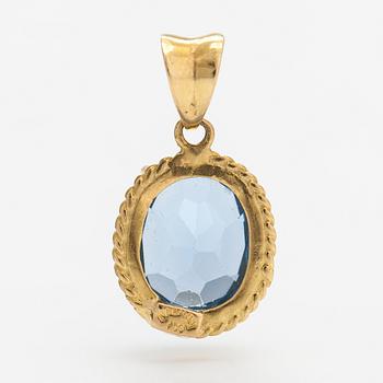 A pair of 14K gold earrings and an 18K gold pendant, both woth synthetic spinels.