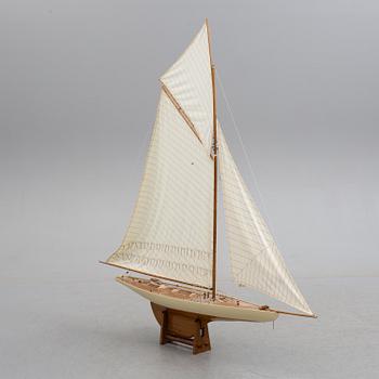 SEGELBÅTSMODELL, slup, 1900-talets mitt.