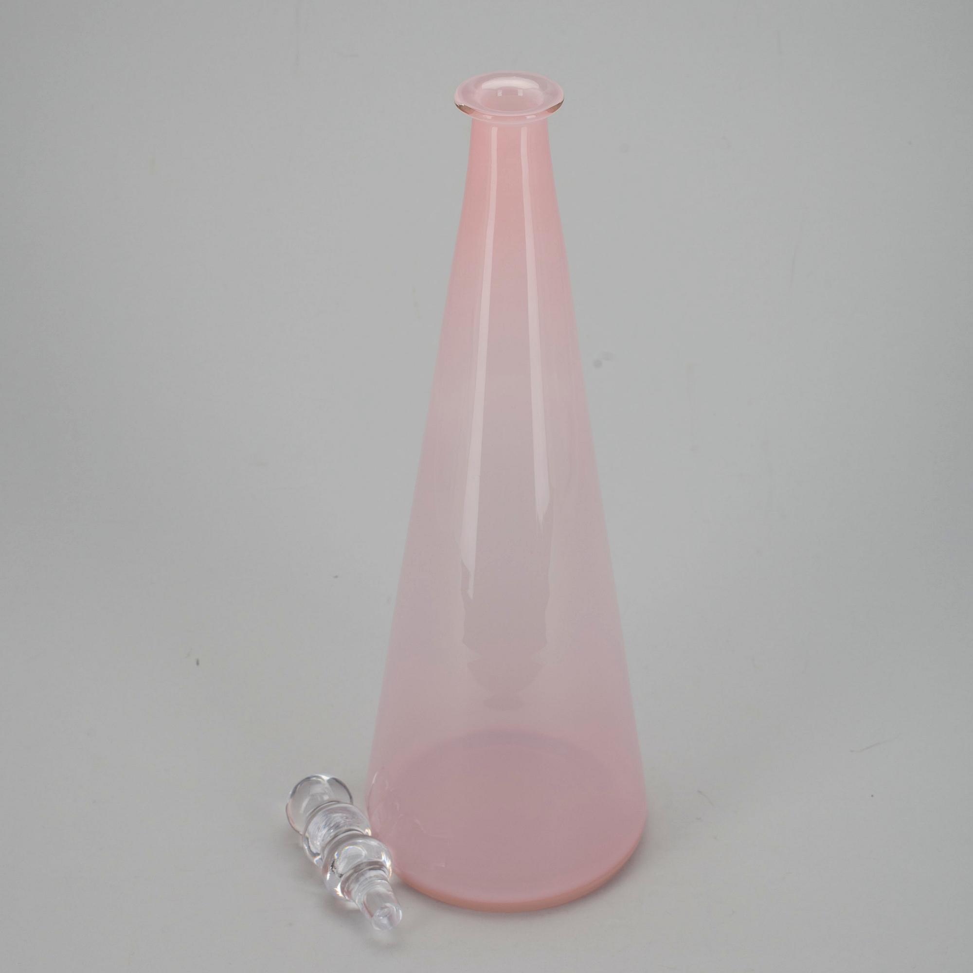 FLASKA, glas, "Tzarina", signerad Nanny Still, Riihimäen Lasi.