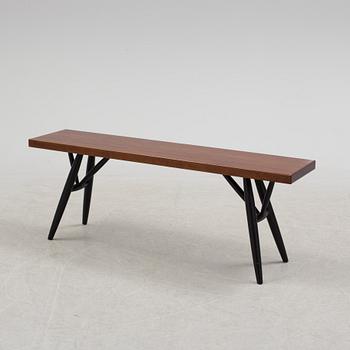 ILMARI TAPIOVAARA, möbelgrupp 4 delar, "Pirkka", Artek, Finland, 2000-tal.