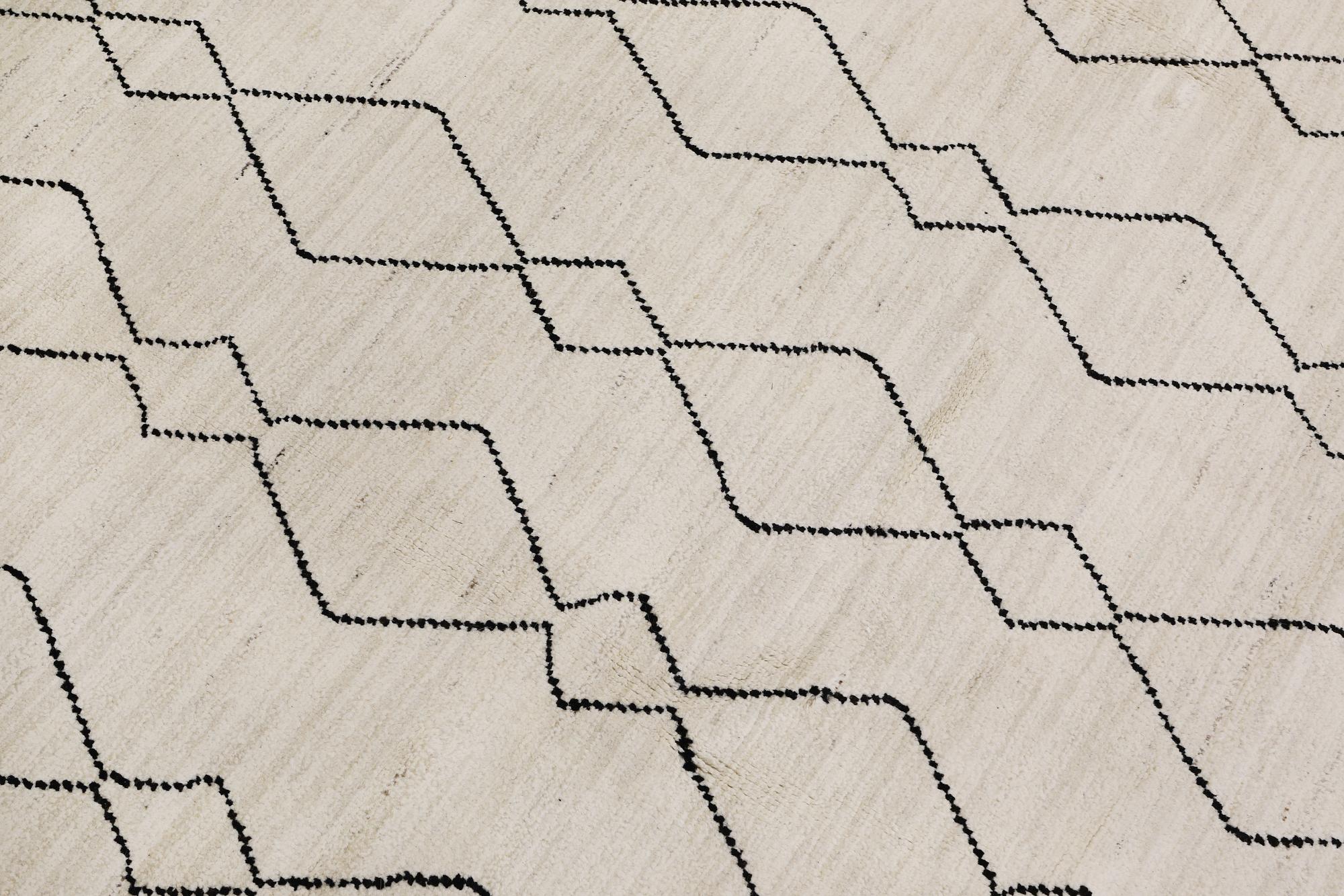 A Moroccan rug, approx. 292 x 203 cm.