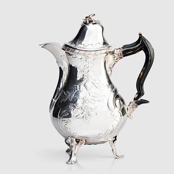 189. Johan Julin, kaffekanna, silver, Köping 1773. Rokoko.