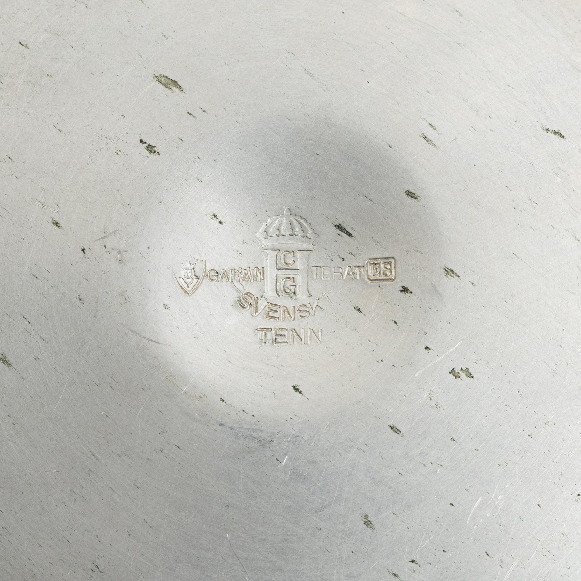 Sylvia Stave, tillskriven, skål, modell "5346", C.G. Hallberg, Stockholm, 1931.