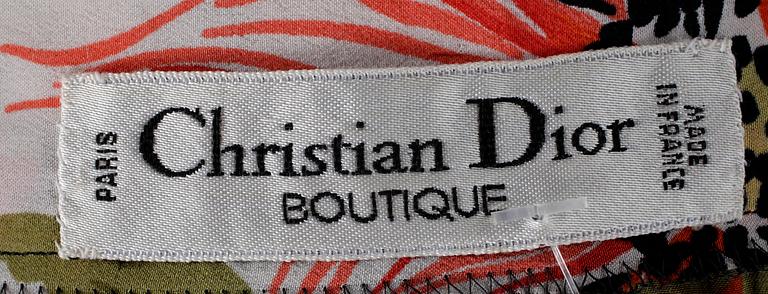 CHRISTIAN DIOR, långkjol samt blus.