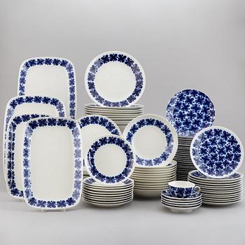 MARIANNE WESTMAN, a part 'Mon Amie' service, Rörstrand, Sweden. (90 pieces).
