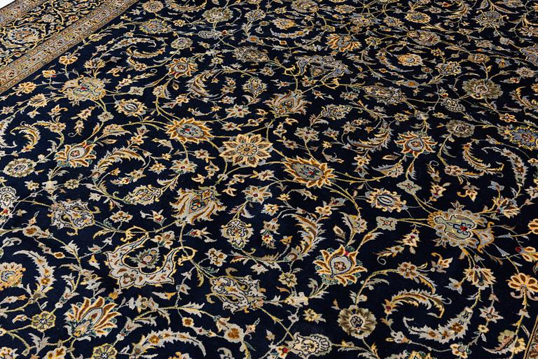 Carpet, Keshan, 400 x 302 cm.