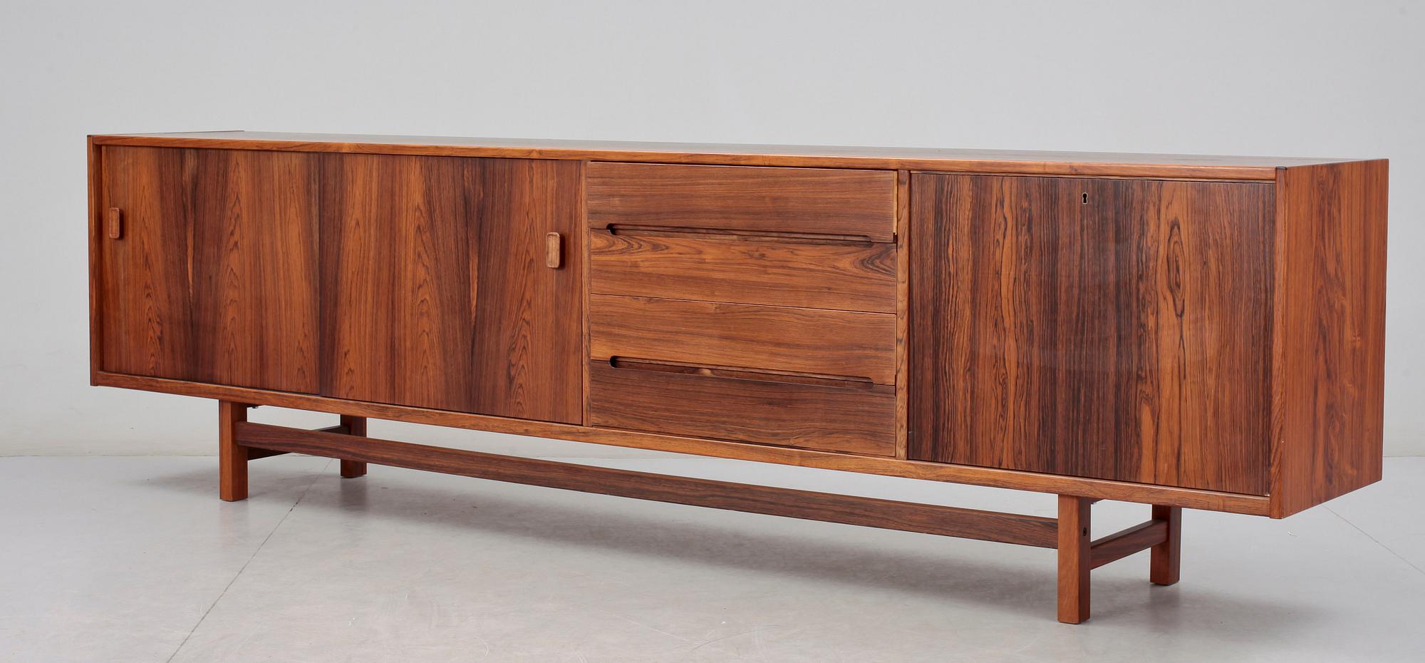 SIDEBOARD, "Grand", Troeds. 1900-talets mitt.