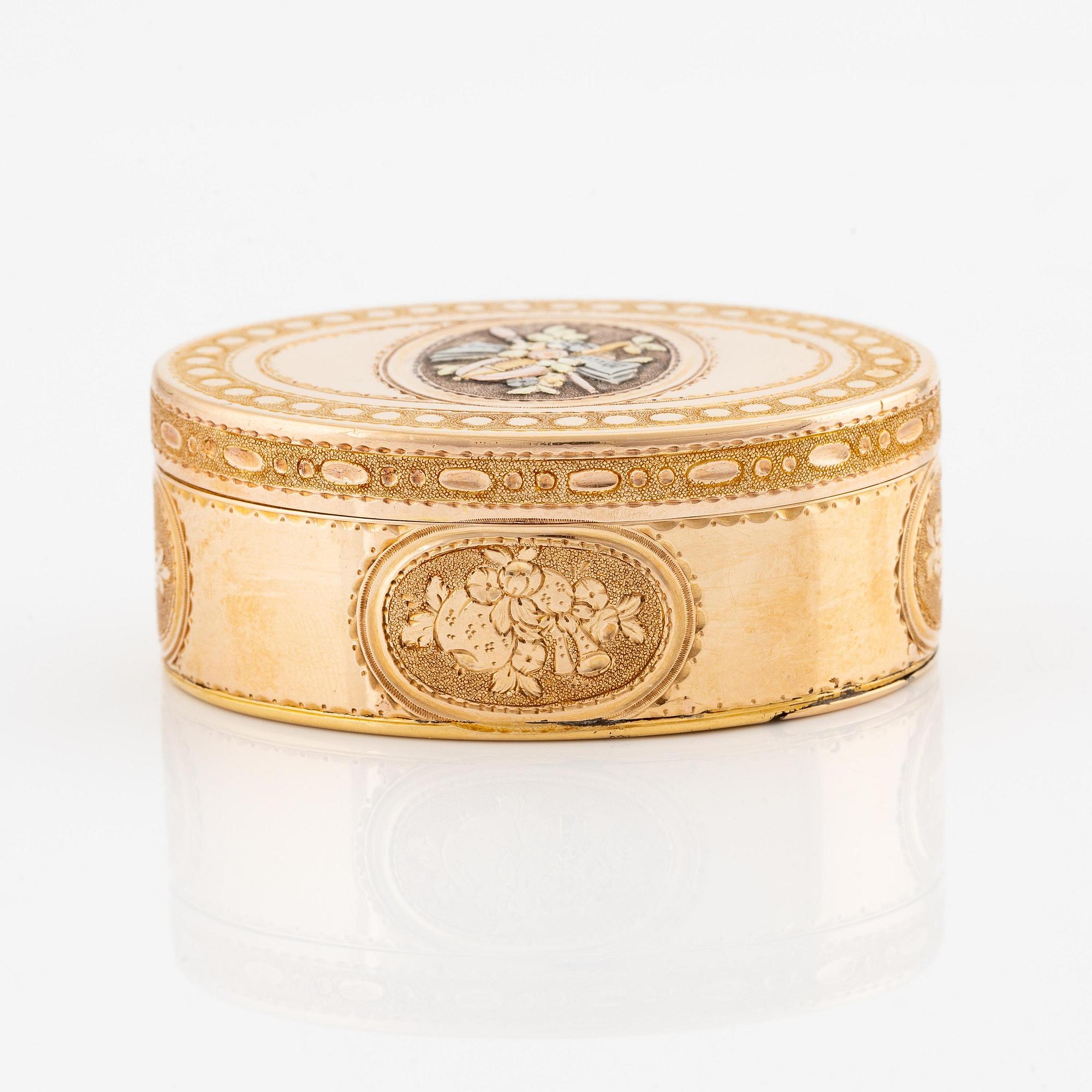 A Swedish 18th century gold snuff-box, mark of Christian Maas, Stockholm 1783.