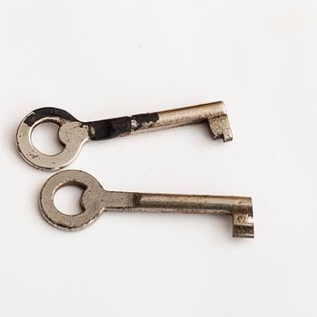 Display cabinet, neo-Renaissance, early 20th century.