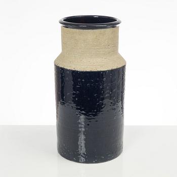 Hertha Bengtsson, vas, stengods, Rörstrand, 1900-talets andra hälft.