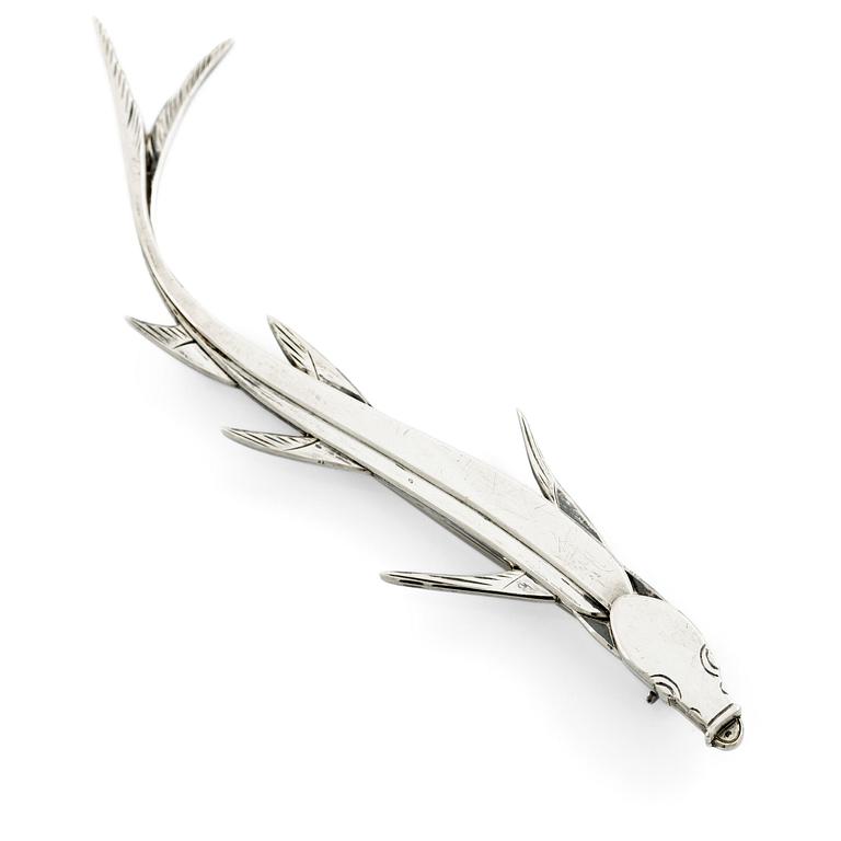 Wiwen Nilsson, brosch i form av fisk, sterlingsilver, Lund 1956.