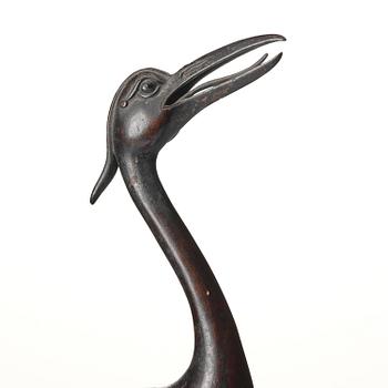 A Japanese bronze crane, Meiji period (1868-1912).