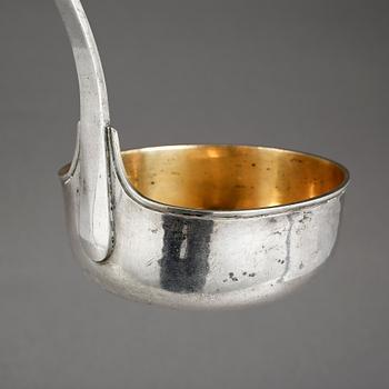 SLEV, silver, förgylld invändigt, Potsdam, 1800-talets början. Vikt ca 235 g.