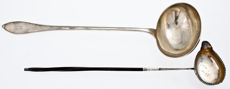 SOPPSLEV och SÅSSLEV, silver. Bl a CG Hallberg Stockholm 1908.