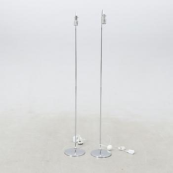 Floor lamps, a pair from Öia Lighting, 21st century.